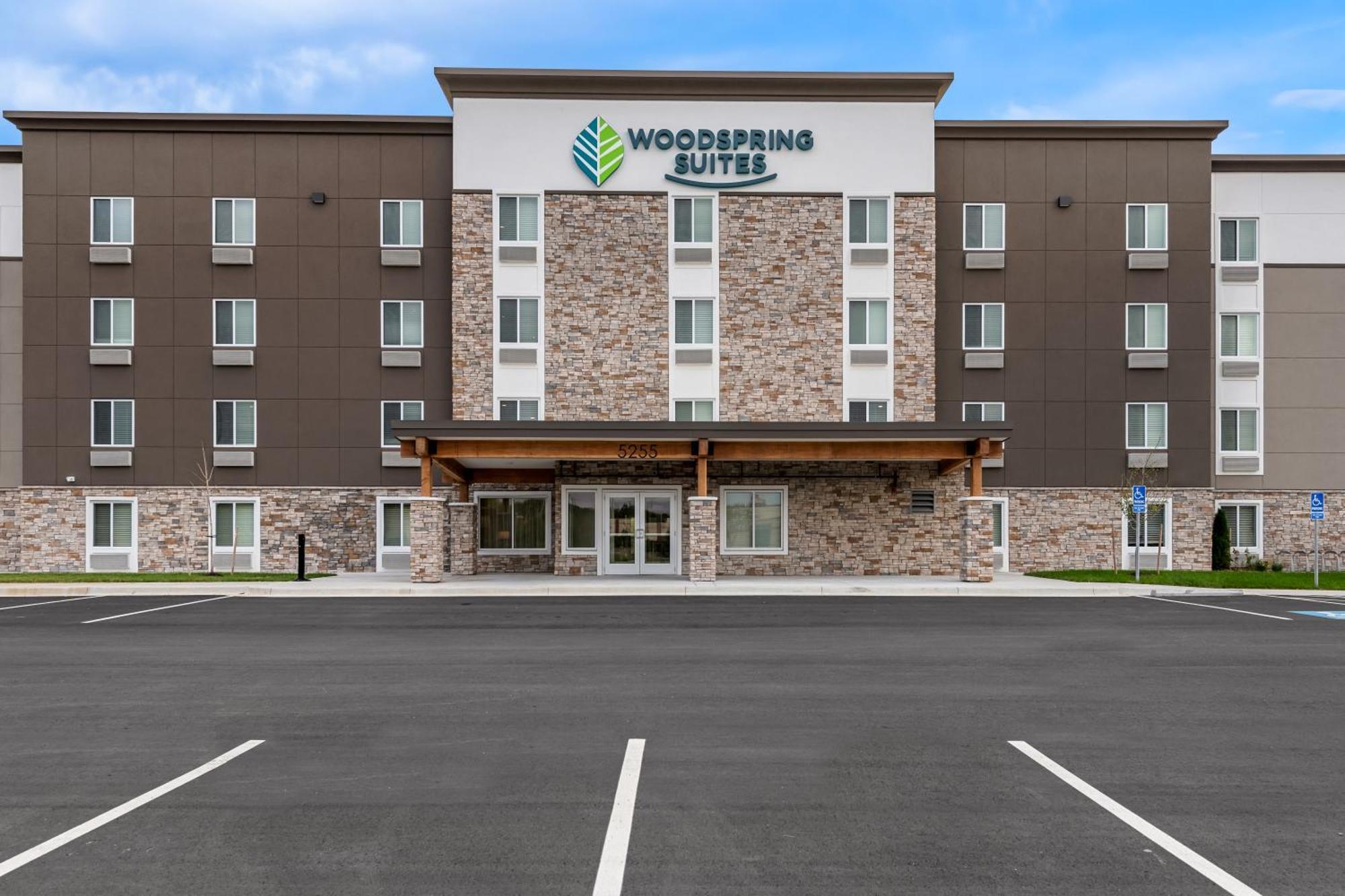 Woodspring Suites Kansas City Airport 外观 照片